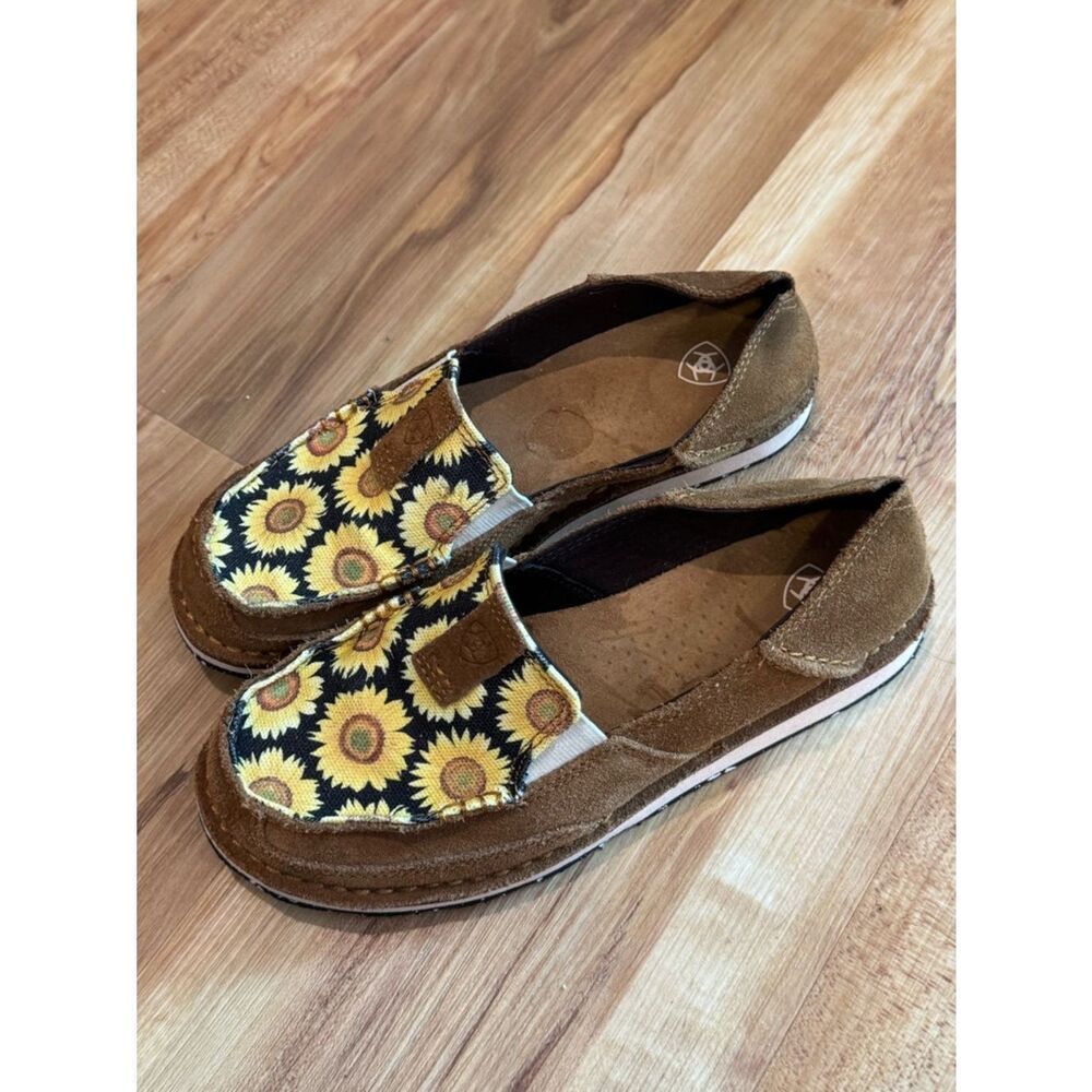 Ariat Field of Sun Cruiser Shoes Sunflower Women’s 7